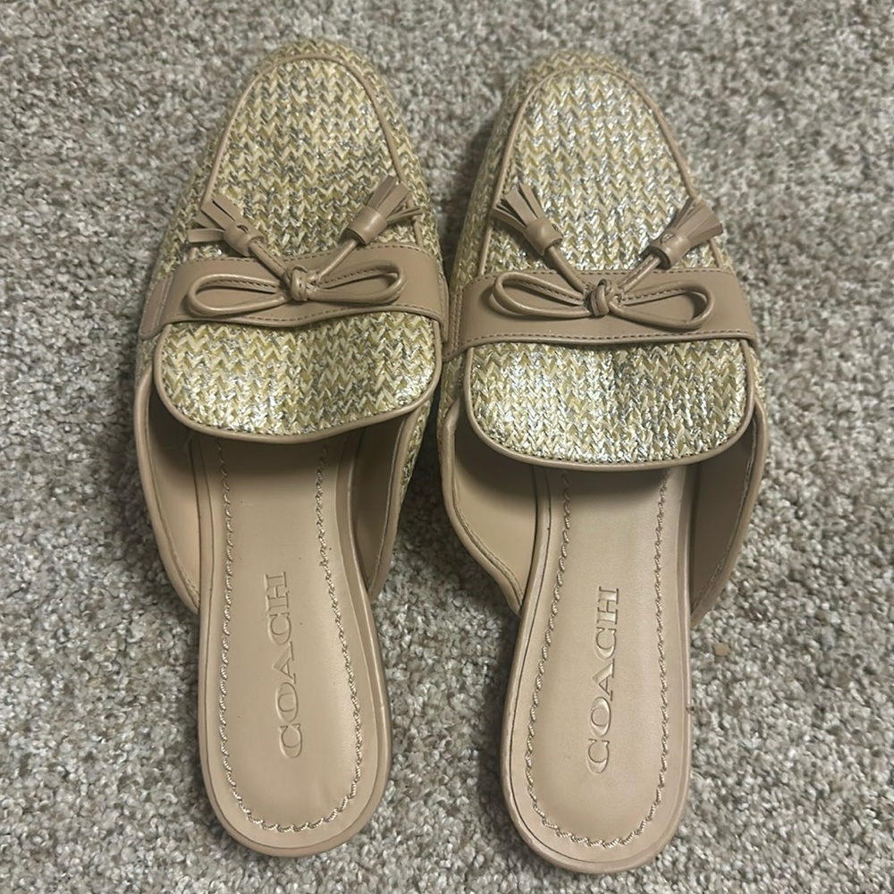 Coach 8.5 Neutral color Mule - Never been worn